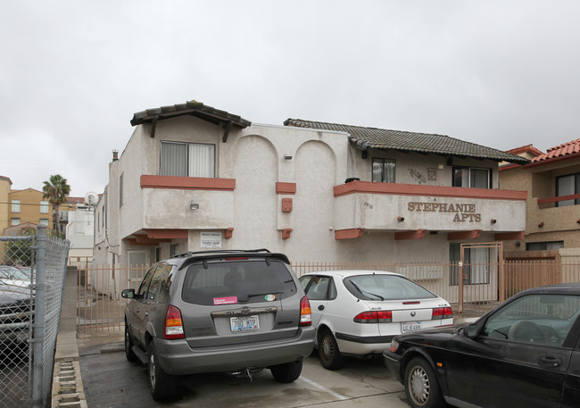 Stephanie Apartments in San Diego, CA - Building Photo - Building Photo