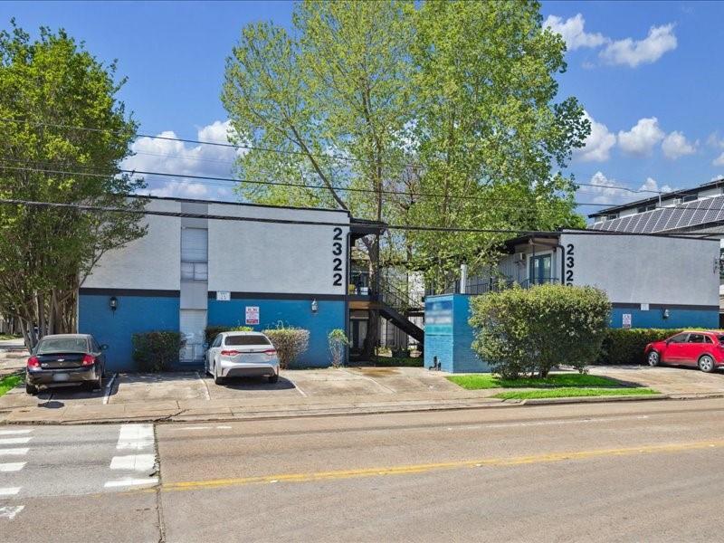2322 Dunlavy St in Houston, TX - Building Photo