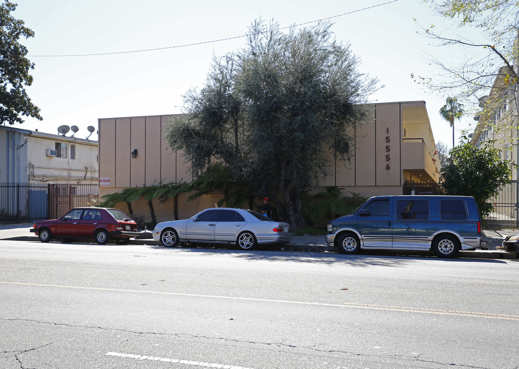 Olive Tree Apartments in Van Nuys, CA - Building Photo