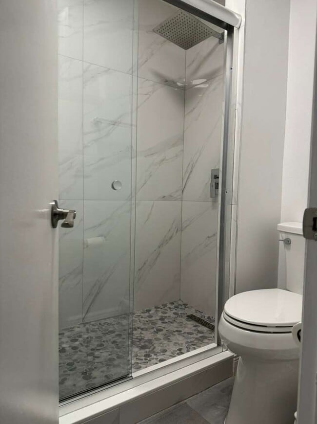 12181 SW 49th Ct in Cooper City, FL - Building Photo - Building Photo