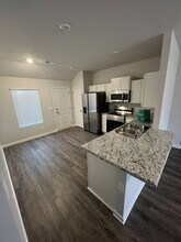 154 Olde Hearth Rd in New Market, AL - Foto de edificio - Building Photo