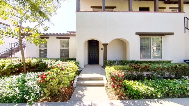 property at 37 Spanish Lace