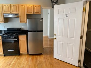 275 Hanover St in Boston, MA - Building Photo - Building Photo