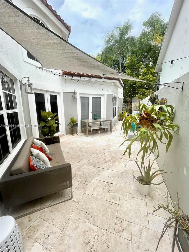 property at 3070 Allamanda St