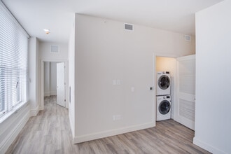 Bell Lofts in Montgomery, AL - Foto de edificio - Building Photo