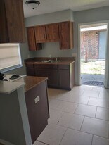 2584-2586 Chestnut Woods Dr in Lakeland, FL - Building Photo