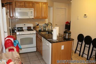 90 Westland Ave, Unit 604 in Boston, MA - Building Photo