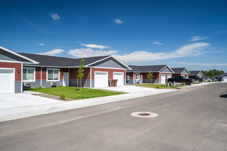 Prosser Patio Home Apartments in Cheyenne, WY - Foto de edificio - Building Photo