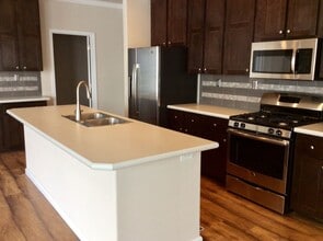 823 2nd St E in Dickinson, ND - Building Photo - Building Photo