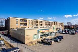 9192-9210 Sherbrooke Rue E in Montréal, QC - Building Photo