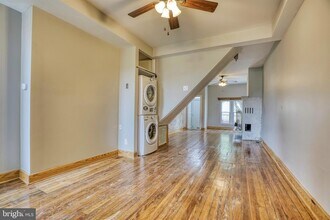 343 E 21st St in Baltimore, MD - Foto de edificio - Building Photo