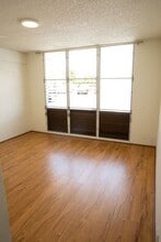 936 Lehua Ave in Pearl City, HI - Foto de edificio - Building Photo
