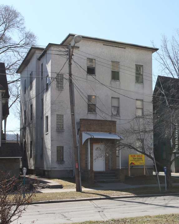 88-90 Henry St in Binghamton, NY - Building Photo