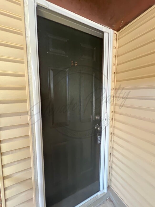555 N Dupont Ave in Nashville, TN - Building Photo - Building Photo