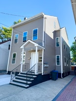 110 Montgomery St, Unit 1 in Paterson, NJ - Building Photo