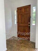 205 Pinewood Dr in Summerville, SC - Building Photo - Building Photo