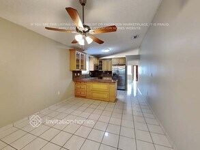 3261 W 70th Terrace in Hialeah, FL - Building Photo - Building Photo