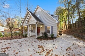 2515 Lakeview Trail in Cumming, GA - Building Photo - Building Photo