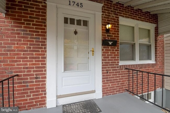 property at 1745 Amuskai Rd