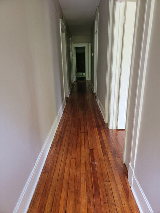 57 Ludlow St in Waterbury, CT - Building Photo