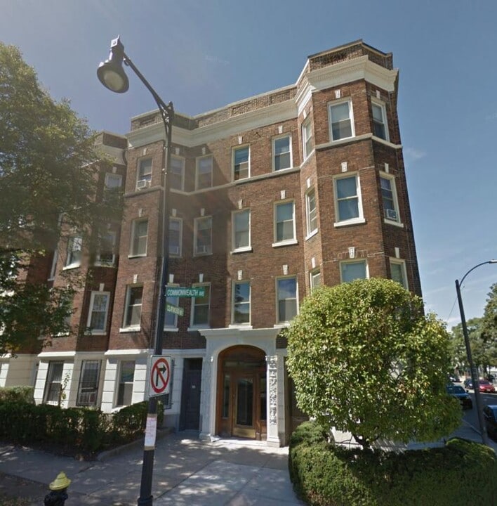 1625 Commonwealth Ave, Unit 15 in Boston, MA - Building Photo