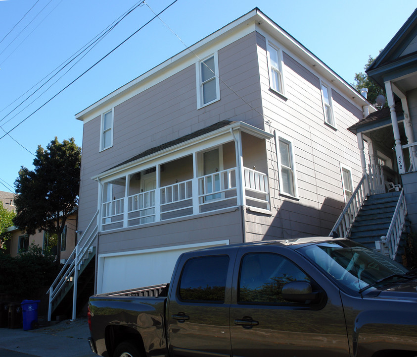 421 W Richmond Ave in Richmond, CA - Building Photo