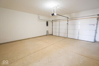 1028 N 10th St in Elwood, IN - Building Photo - Building Photo