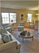 Hillcrest Apartments