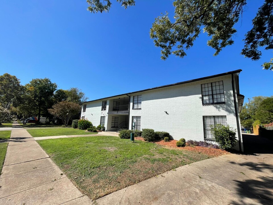 5317 Junius St in Dallas, TX - Building Photo