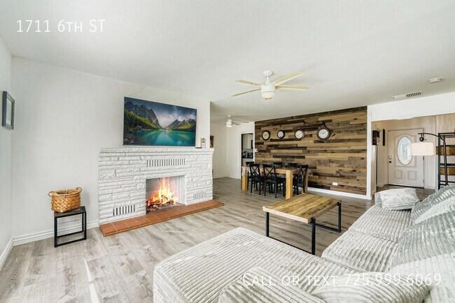 1711 S 6th St in Las Vegas, NV - Building Photo - Building Photo