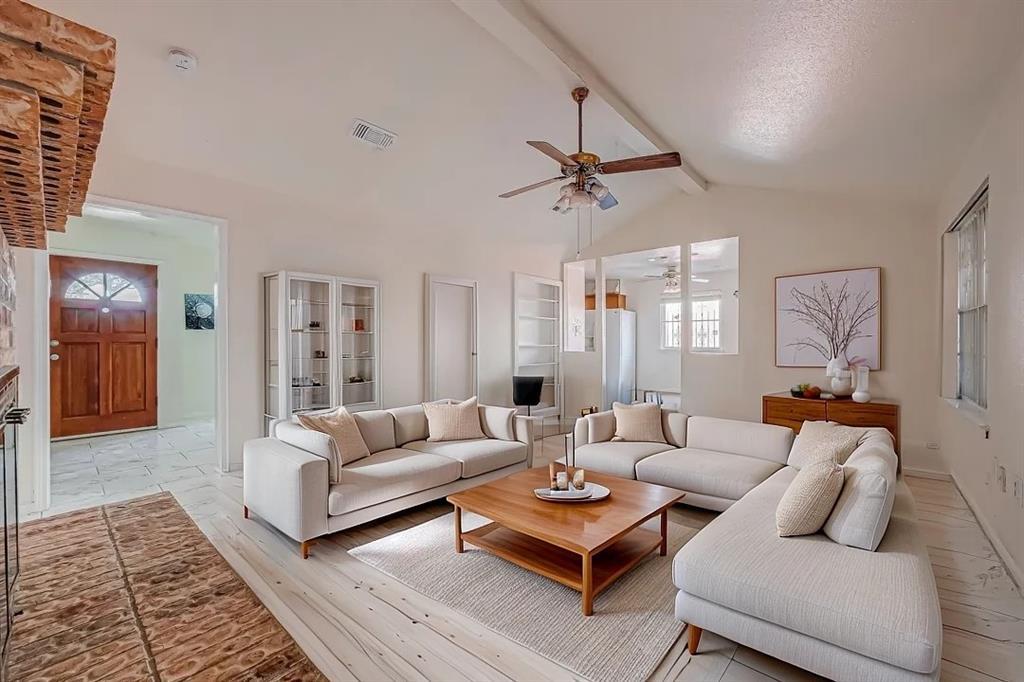 10535 Huntington View Dr in Houston, TX - Building Photo