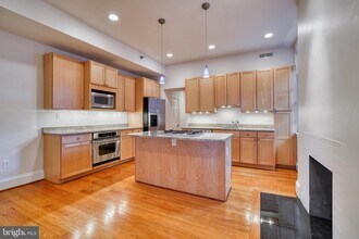 509 Cathedral St in Baltimore, MD - Building Photo - Building Photo