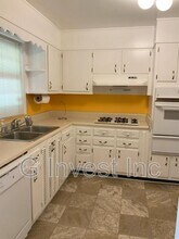 2791 Handy Dr NW in Atlanta, GA - Building Photo - Building Photo