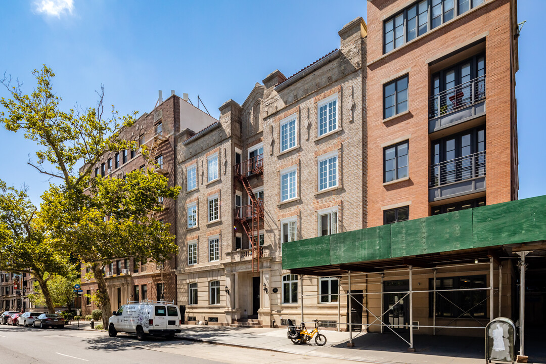 145 Prospect Park W in Brooklyn, NY - Foto de edificio