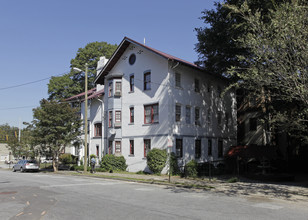 The Poinsettia in Atlanta, GA - Building Photo - Building Photo