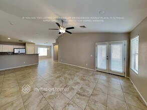 2260 W Hayden Peak Dr in San Tan Valley, AZ - Building Photo - Building Photo