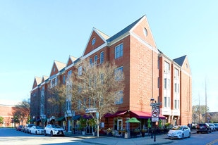 The Arbors at Port Warwick in Newport News, VA - Building Photo