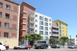 Harvard Heights Apartments in Los Angeles, CA - Building Photo - Building Photo