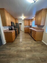 1422 Escalero Rd-Unit -1 in Santa Rosa, CA - Building Photo - Building Photo