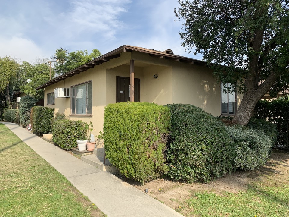 507 Figueroa Dr, Unit 507 in Altadena, CA - Foto de edificio