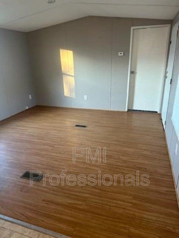 property at 929 Cranor Rd