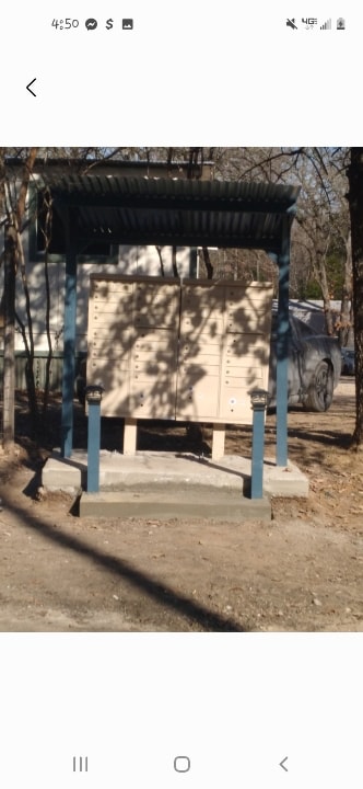 300 W Rabbit Cove Rd in Quinlan, TX - Foto de edificio - Building Photo