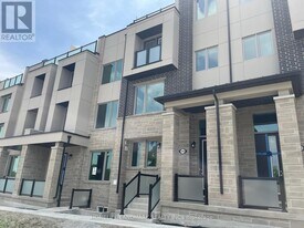 3165 Elgin Mills Rd E in Markham, ON - Building Photo