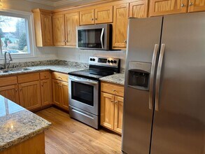 1133 Oakdale Dr in Asheboro, NC - Building Photo - Building Photo