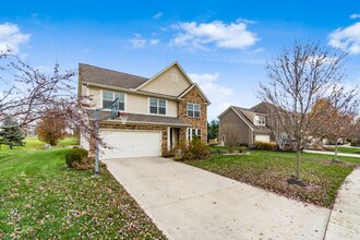 1821 Little Bear Loop in Lewis Center, OH - Building Photo - Building Photo