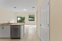 11091 W 32nd Ln in Hialeah, FL - Building Photo - Building Photo