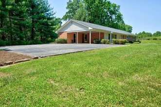 18863 Virgil H Goode Hwy in Rocky Mount, VA - Building Photo - Building Photo