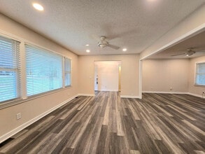 3 Valleybrook Ct in Sumter, SC - Building Photo - Building Photo