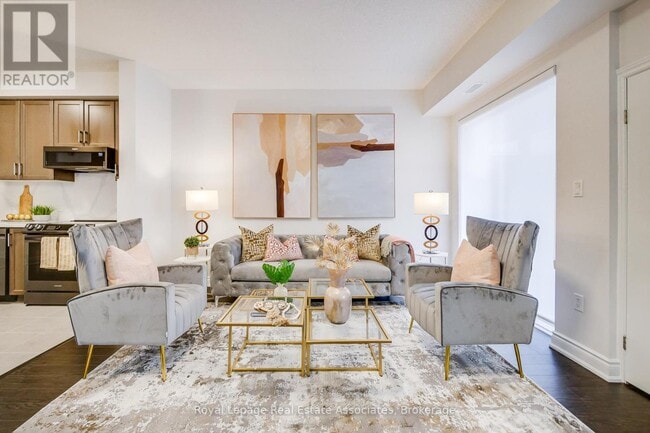 property at 650 Sauve St