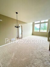 2390 Simmons St in Dupont, WA - Building Photo - Building Photo